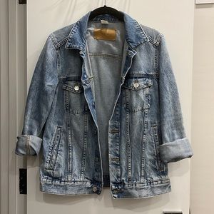 Women’s Denim Jacket